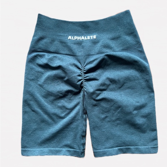 Alphalete Amplify Dark Waters Biker Shorts 7.5 in S - Picture 3 of 3